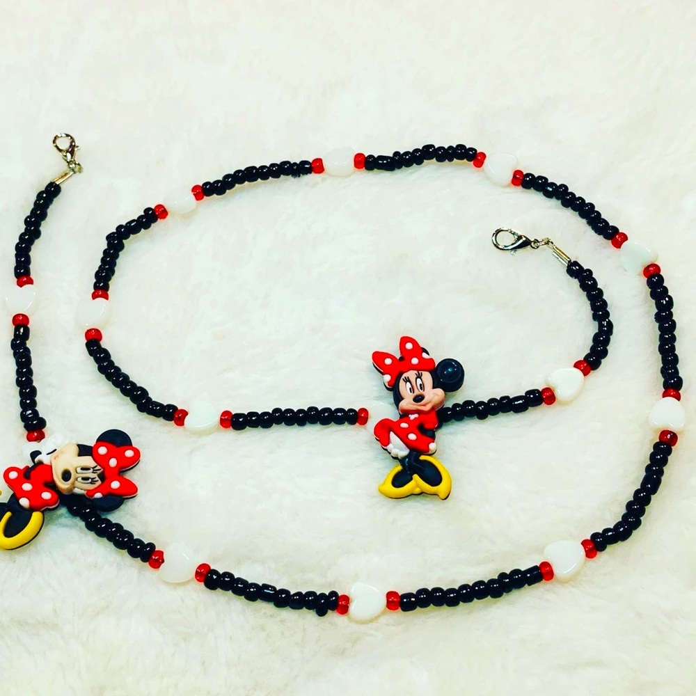 Handmade mask chains
